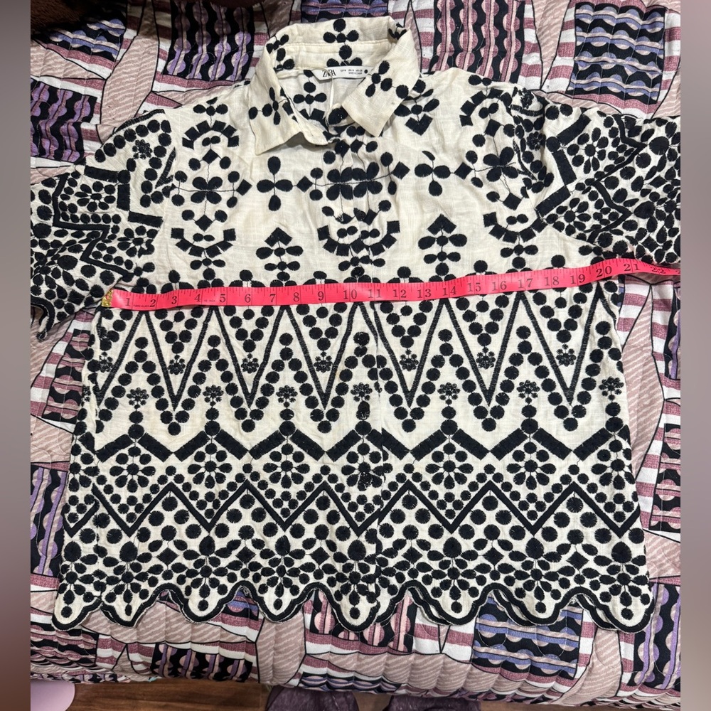 Zara Monochrome Geometric Embroidery Shirt - Picture 4 of 14